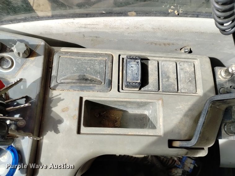 image for item DK8778 2013 Hitachi ZX470LC-5B  excavator