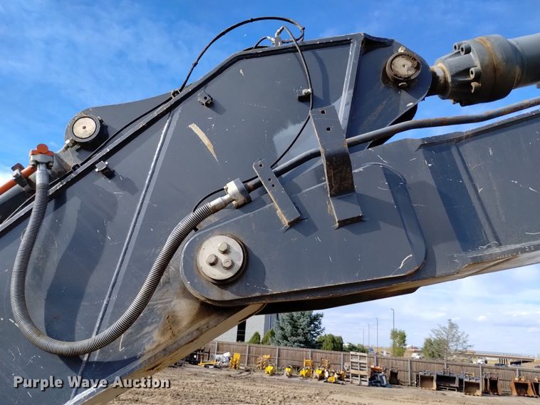 image for item DK8779 2014 John Deere 470G LC  excavator