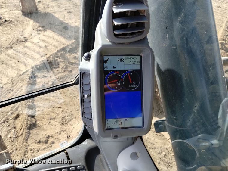 image for item DK8779 2014 John Deere 470G LC  excavator