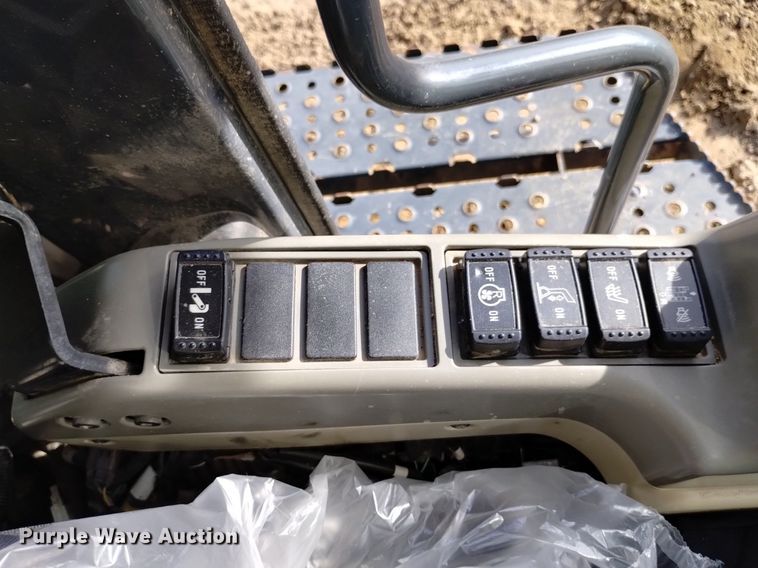 image for item DK8779 2014 John Deere 470G LC  excavator