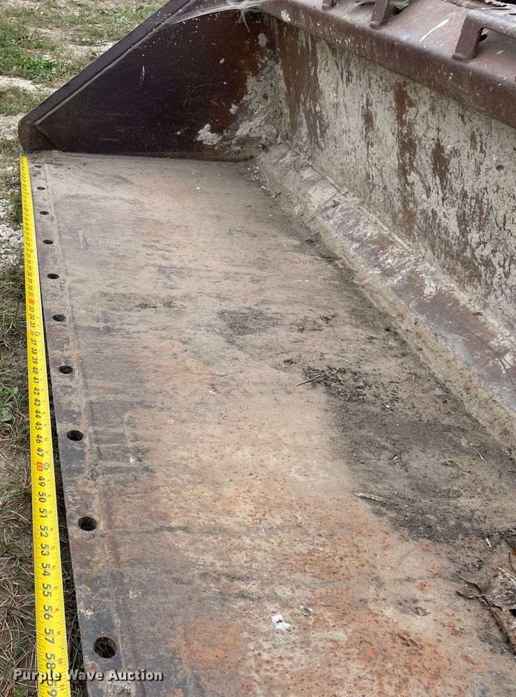 image for item DL3968 1999 Bobcat 763  skid steer loader