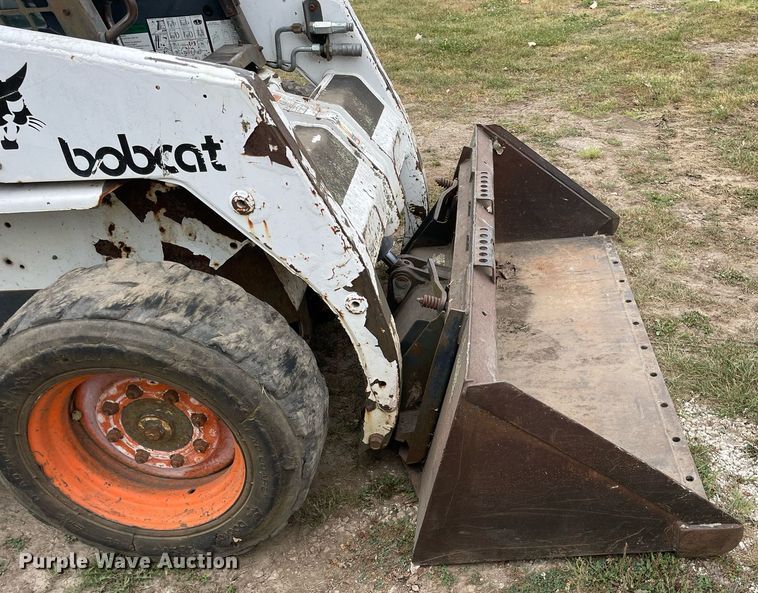 image for item DL3968 1999 Bobcat 763  skid steer loader