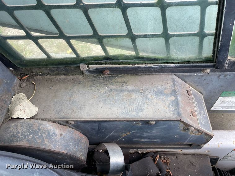 image for item DL3968 1999 Bobcat 763  skid steer loader