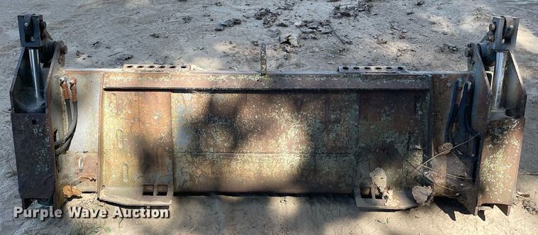 image for item DL3968 1999 Bobcat 763  skid steer loader