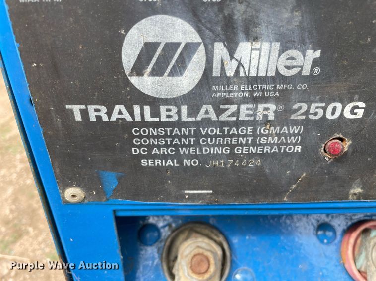 image for item DL3969 Miller  Trailblazer 250G welder