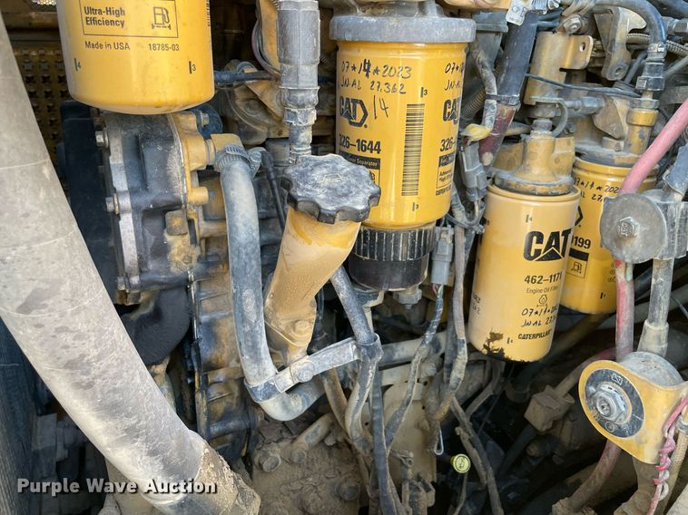 image for item DM0372 2007 Caterpillar 963D  track loader