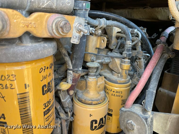 image for item DM0372 2007 Caterpillar 963D  track loader