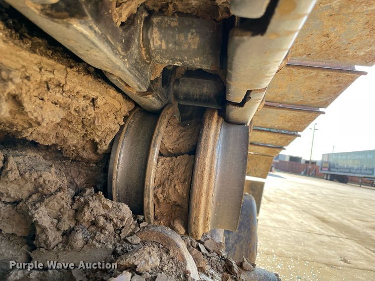 image for item DM0372 2007 Caterpillar 963D  track loader