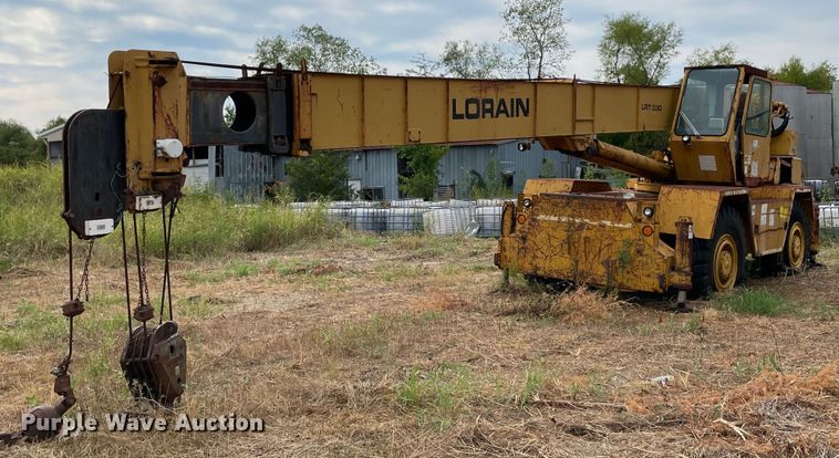 image for item DM0397 Lorain LRT-275  crane