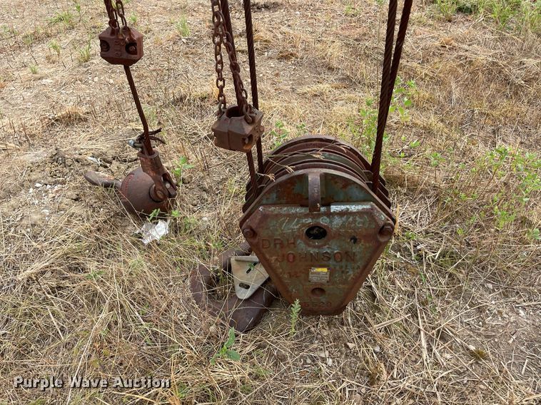 image for item DM0397 Lorain LRT-275  crane