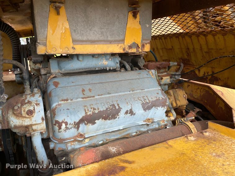 image for item DM0397 Lorain LRT-275  crane