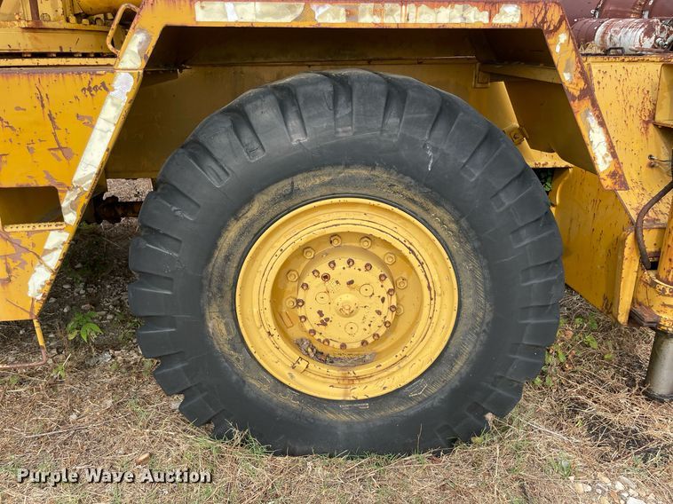 image for item DM0397 Lorain LRT-275  crane