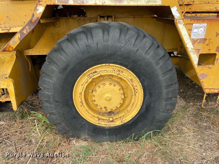 image for item DM0397 Lorain LRT-275  crane