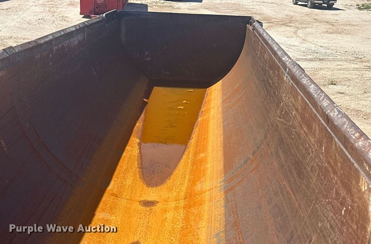 image for item DM2600 2007 Clement Rockstar  end dump trailer