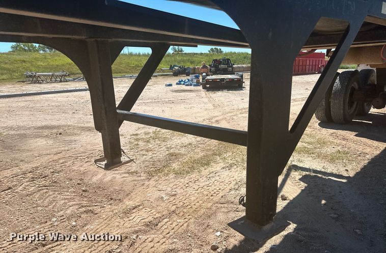 image for item DM2600 2007 Clement Rockstar  end dump trailer