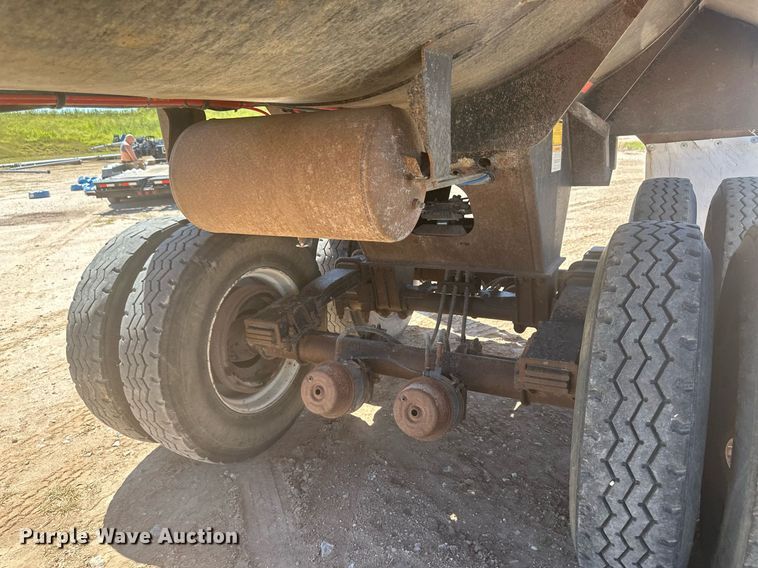 image for item DM2600 2007 Clement Rockstar  end dump trailer