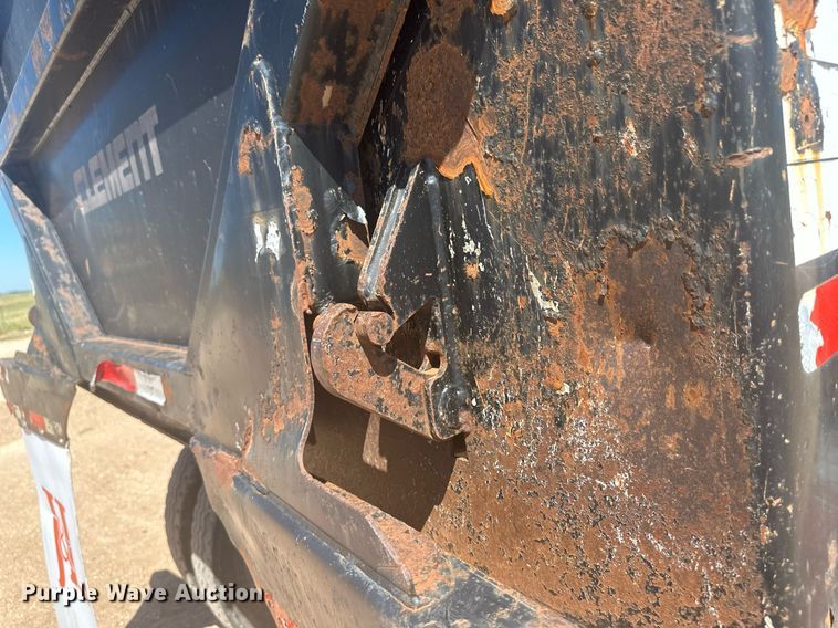 image for item DM2600 2007 Clement Rockstar  end dump trailer