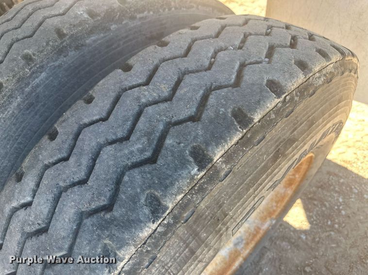 image for item DM2600 2007 Clement Rockstar  end dump trailer