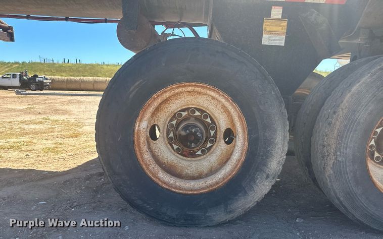 image for item DM2600 2007 Clement Rockstar  end dump trailer