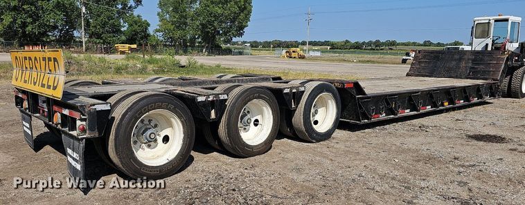image for item DN8671 1996 Load King 403DFP  lowboy equipment trailer