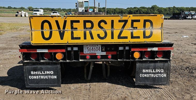 image for item DN8671 1996 Load King 403DFP  lowboy equipment trailer