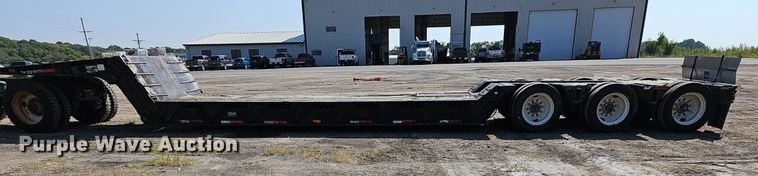 image for item DN8671 1996 Load King 403DFP  lowboy equipment trailer