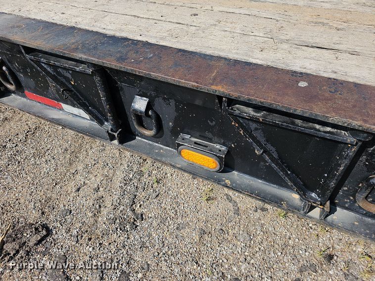 image for item DN8671 1996 Load King 403DFP  lowboy equipment trailer