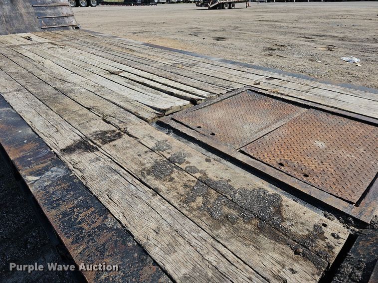 image for item DN8671 1996 Load King 403DFP  lowboy equipment trailer