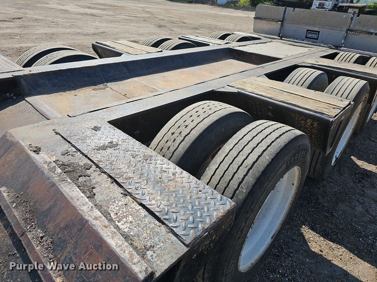 image for item DN8671 1996 Load King 403DFP  lowboy equipment trailer