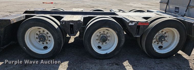 image for item DN8671 1996 Load King 403DFP  lowboy equipment trailer