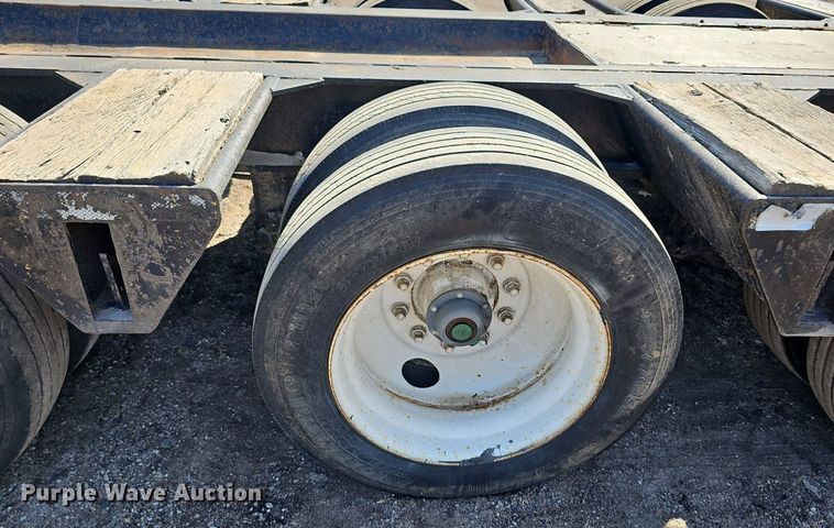 image for item DN8671 1996 Load King 403DFP  lowboy equipment trailer