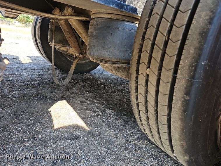 image for item DN8671 1996 Load King 403DFP  lowboy equipment trailer