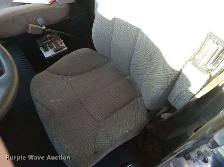 image for item DN8720 2012 Kenworth T800  dump truck