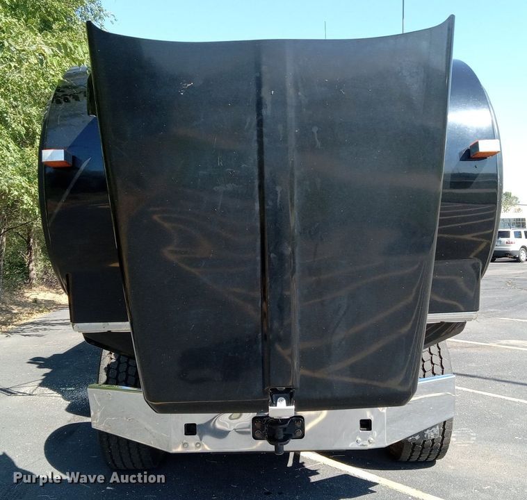 image for item DN8720 2012 Kenworth T800  dump truck