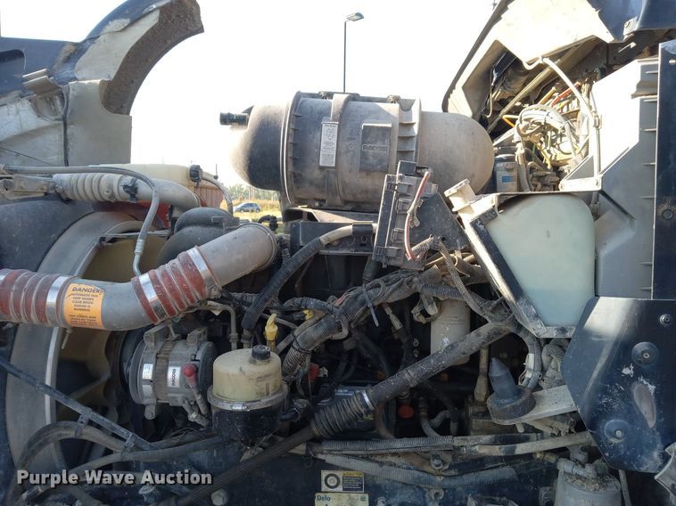 image for item DN8720 2012 Kenworth T800  dump truck