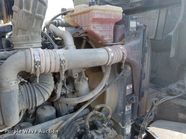 image for item DN8720 2012 Kenworth T800  dump truck