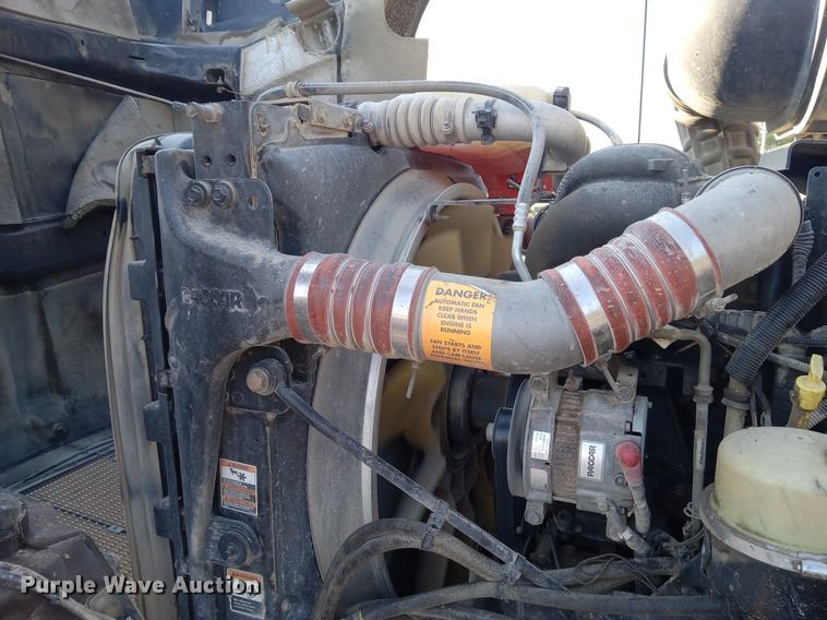 image for item DN8720 2012 Kenworth T800  dump truck