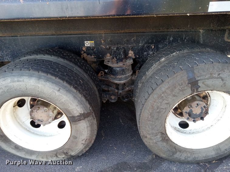 image for item DN8720 2012 Kenworth T800  dump truck