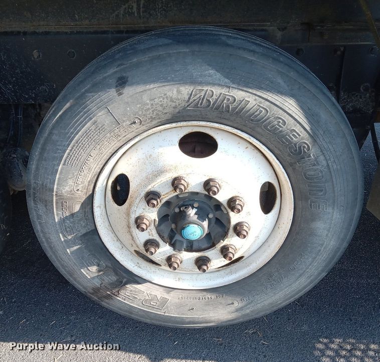 image for item DN8720 2012 Kenworth T800  dump truck