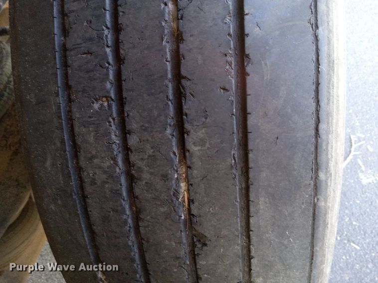 image for item DN8720 2012 Kenworth T800  dump truck