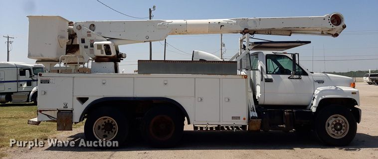 image for item DO3126 1994 Chevrolet Kodiak  bucket truck
