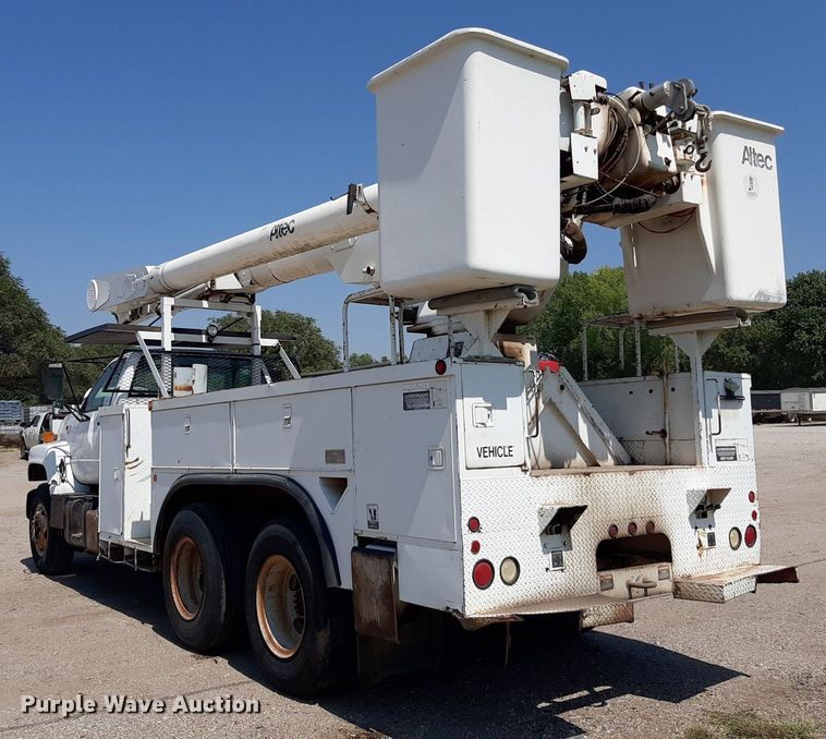 image for item DO3126 1994 Chevrolet Kodiak  bucket truck