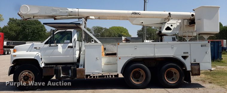 image for item DO3126 1994 Chevrolet Kodiak  bucket truck