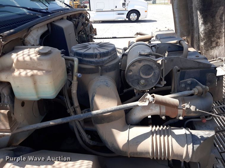 image for item DO3126 1994 Chevrolet Kodiak  bucket truck