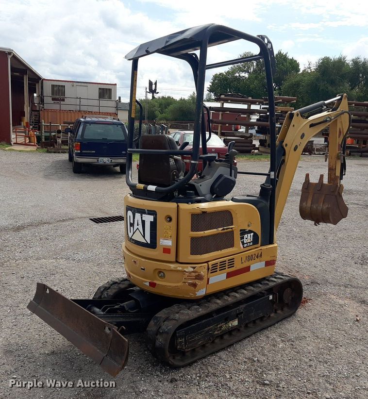 image for item DO3155 2014 Caterpillar 301.7D CR  mini excavator