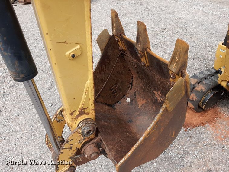 image for item DO3155 2014 Caterpillar 301.7D CR  mini excavator