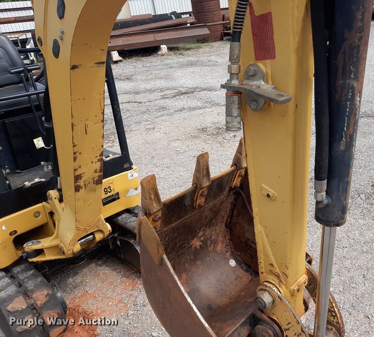 image for item DO3155 2014 Caterpillar 301.7D CR  mini excavator