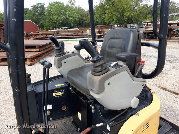 image for item DO3155 2014 Caterpillar 301.7D CR  mini excavator