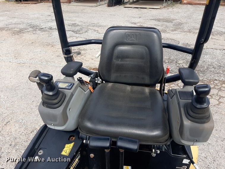 image for item DO3155 2014 Caterpillar 301.7D CR  mini excavator