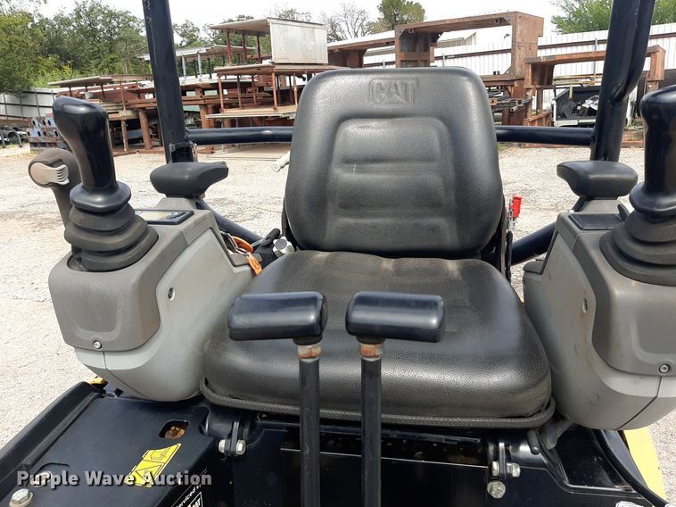 image for item DO3155 2014 Caterpillar 301.7D CR  mini excavator